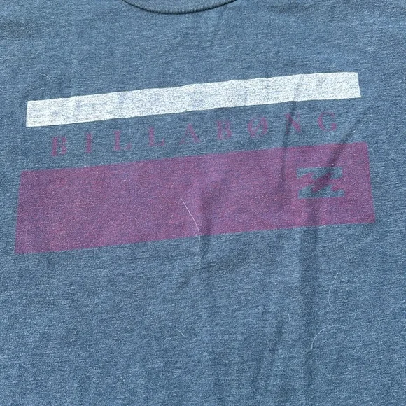 Billabong T-Shirt - Picture 3 of 6